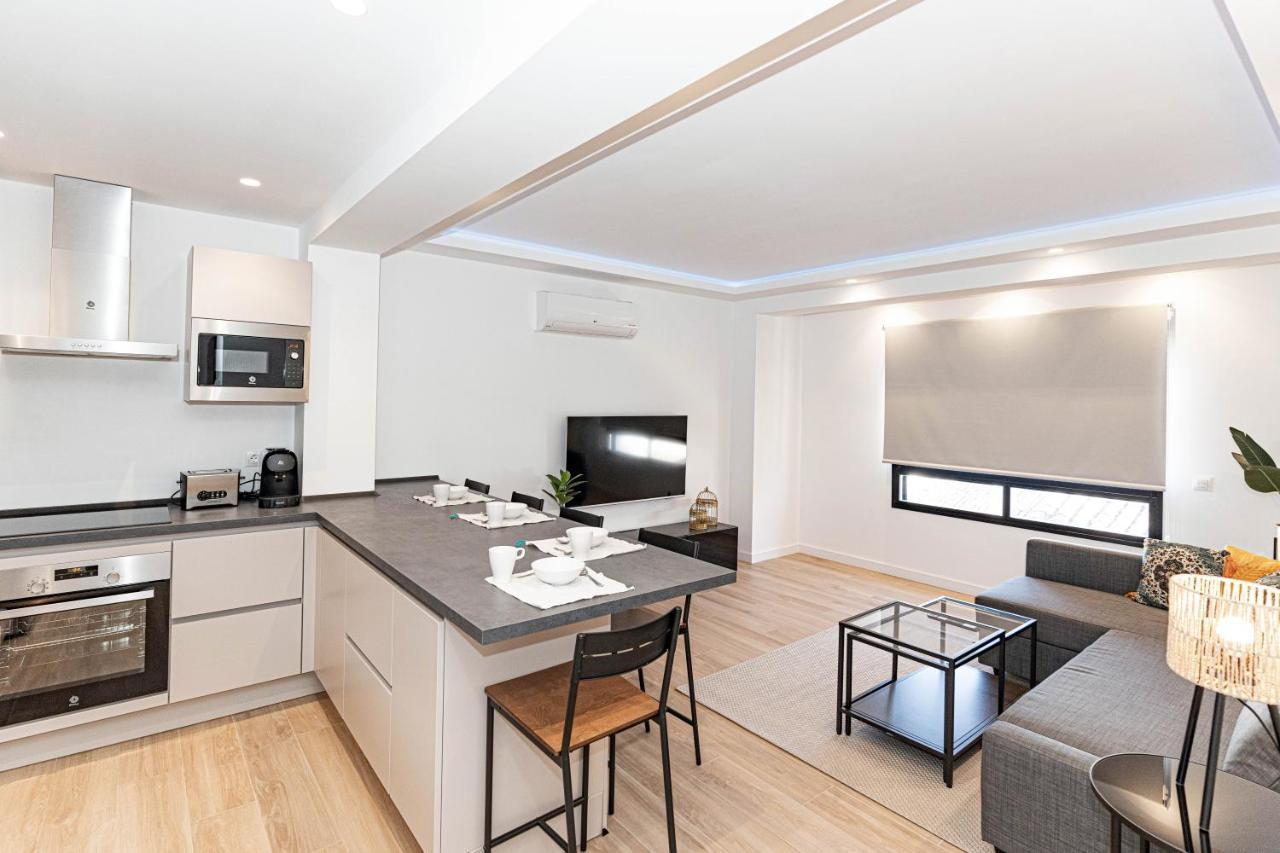 Acogedor Apartamento En Estepona Centro By Rent Me Exterior foto