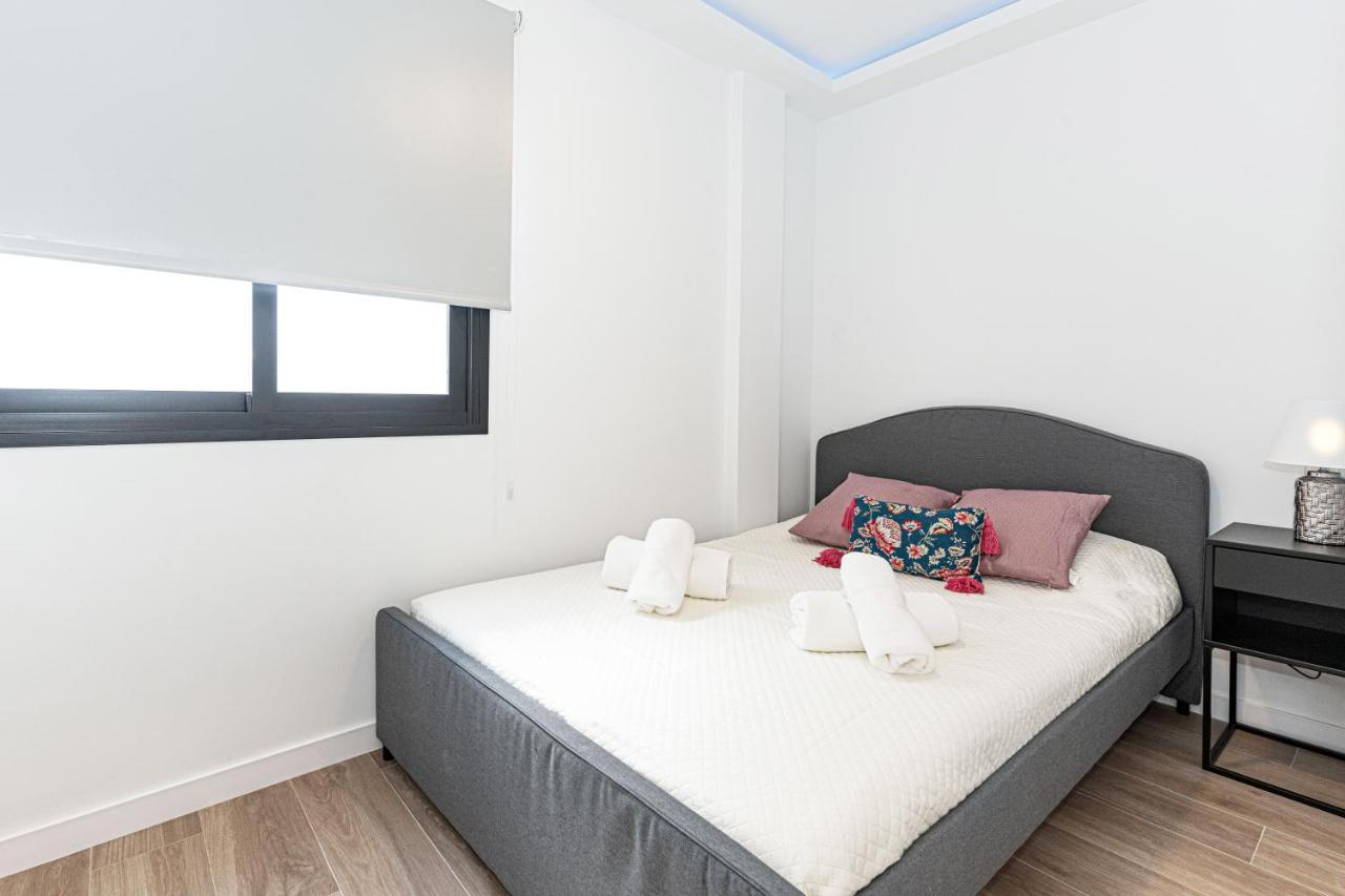 Acogedor Apartamento En Estepona Centro By Rent Me Exterior foto